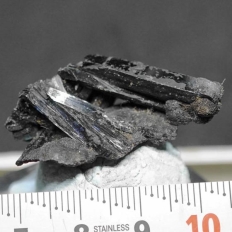 藍鉄鉱・Vivianite