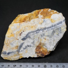 輝銀鉱・Argentite
